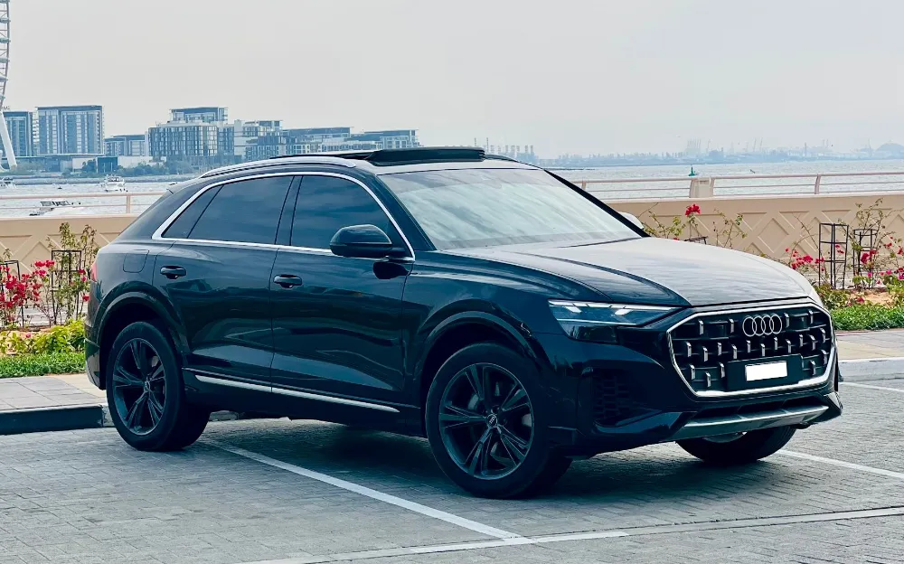 audi-q8-rental-in-dubai