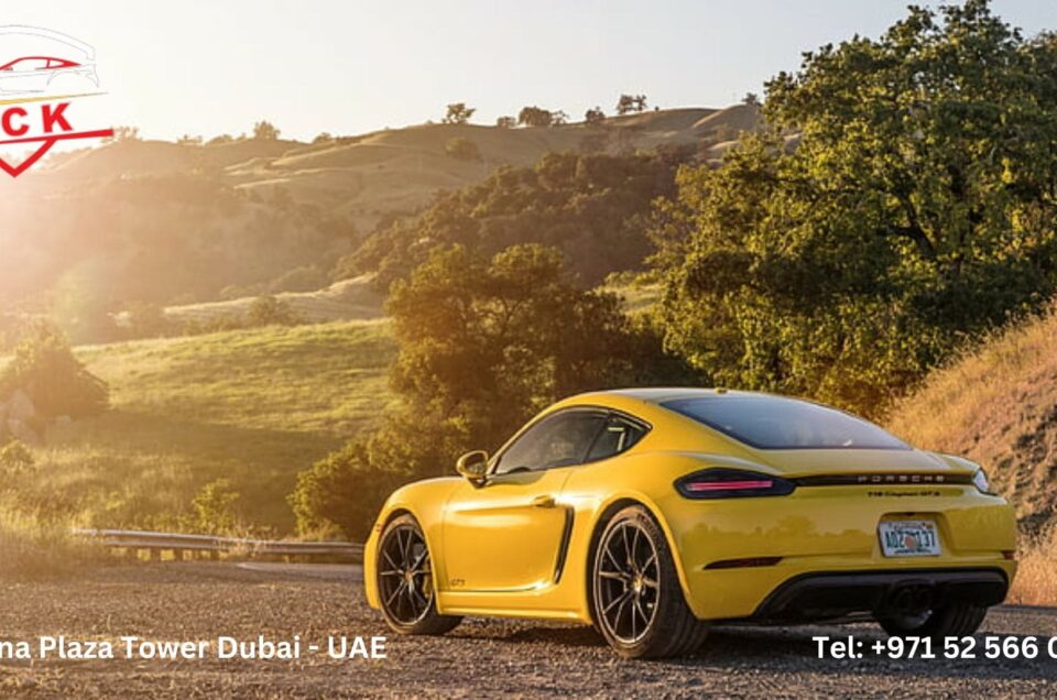 Top Places to Explore in Dubai with a Porsche Boxster Rental