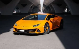 lamborghini-huracan-evo-coupe-rental-in-dubai